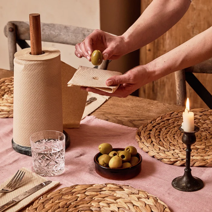 Unbleached Bamboo Kitchen Roll - Image 3